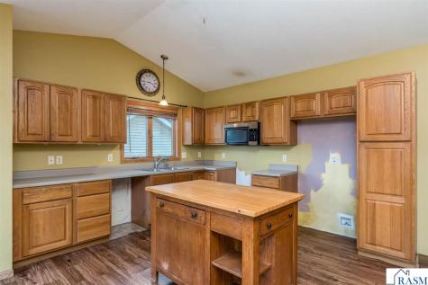 109 Quinion Drive Mankato MN 56001