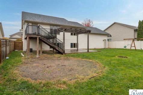 109 Quinion Drive Mankato MN 56001