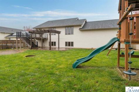 109 Quinion Drive Mankato MN 56001