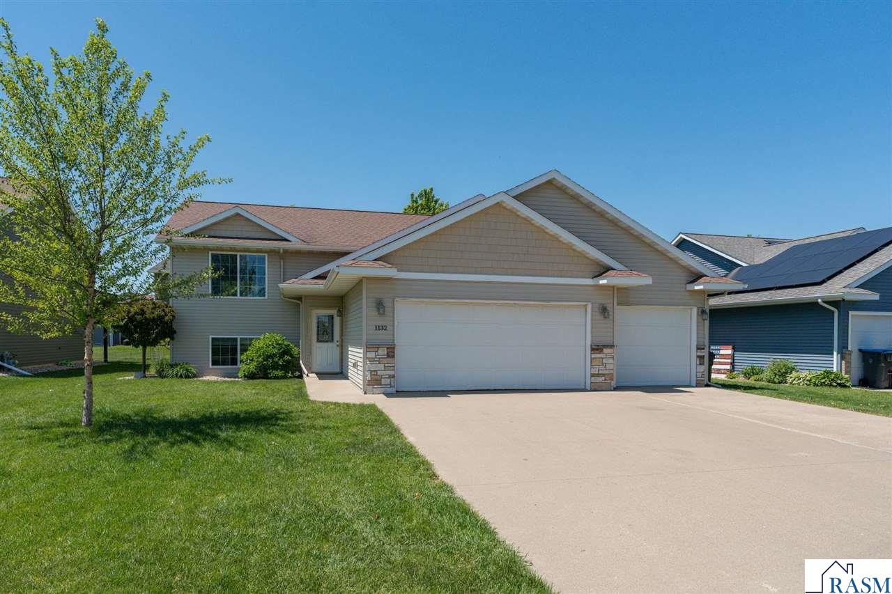 1132 Heron Drive Mankato MN 56001