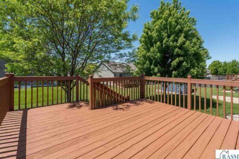 1132 Heron Drive Mankato MN 56001