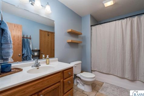 1132 Heron Drive Mankato MN 56001