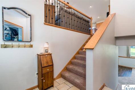 1132 Heron Drive Mankato MN 56001