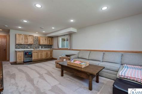 1132 Heron Drive Mankato MN 56001
