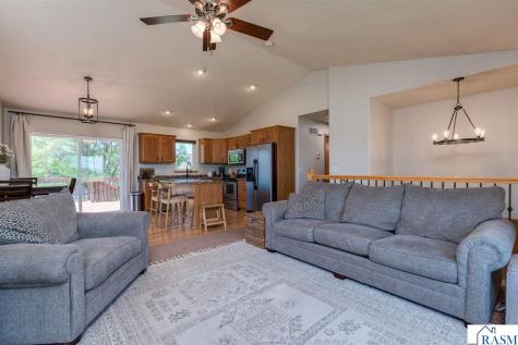 1132 Heron Drive Mankato MN 56001