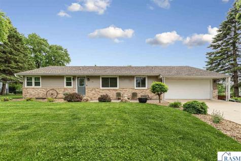 115 Catalina Drive Mankato MN 56001