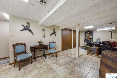 115 Catalina Drive Mankato MN 56001