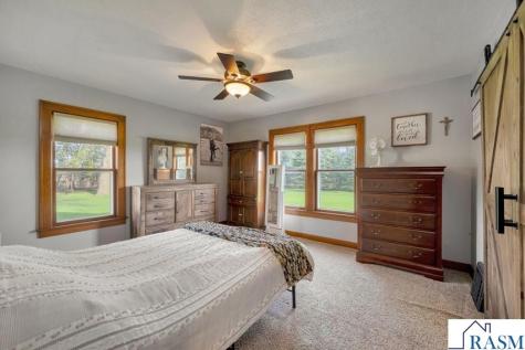 41552 60th Street Blue Earth MN 56013