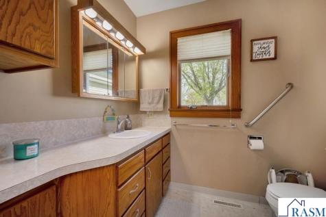 41552 60th Street Blue Earth MN 56013
