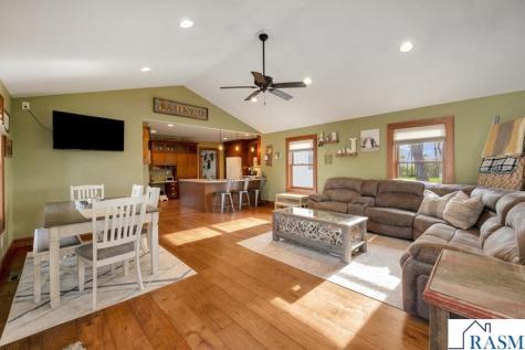 41552 60th Street Blue Earth MN 56013