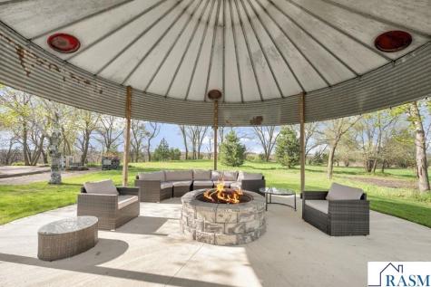 41552 60th Street Blue Earth MN 56013