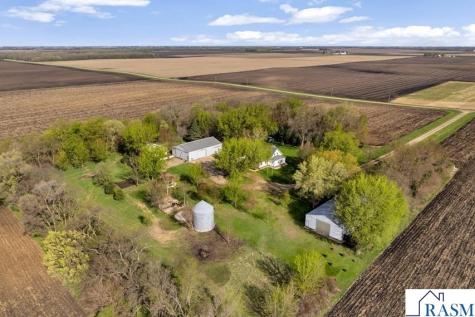 41552 60th Street Blue Earth MN 56013