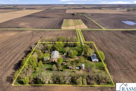 41552 60th Street Blue Earth MN 56013