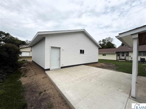520 3rd Avenue NE Sleepy Eye MN 56085