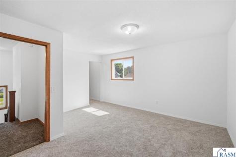 90 NW 5th Avenue Wells MN 56097
