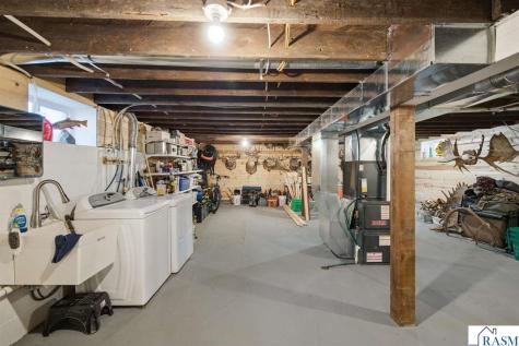 90 NW 5th Avenue Wells MN 56097