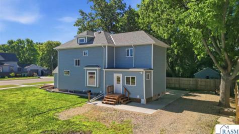 90 NW 5th Avenue Wells MN 56097