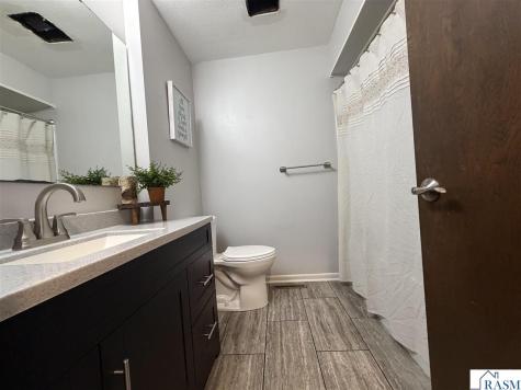 1609 Gateway Drive Albert Lea MN 56007
