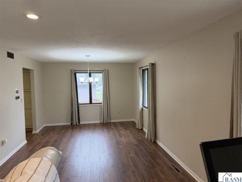 1609 Gateway Drive Albert Lea MN 56007