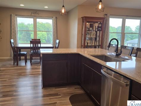 2407 Dacotah Drive New Ulm MN 56073