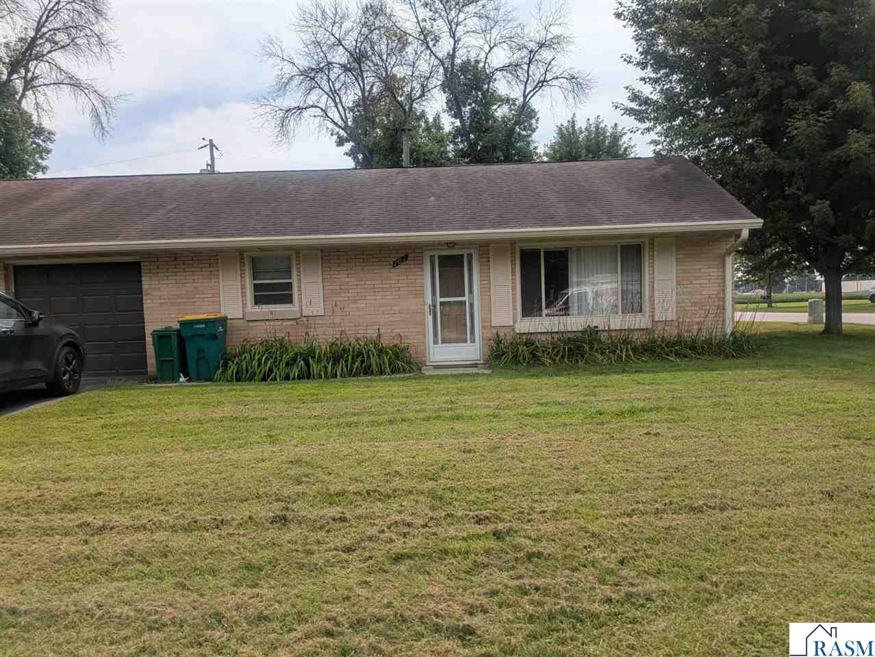 101 Jay Street Le Sueur MN 56058