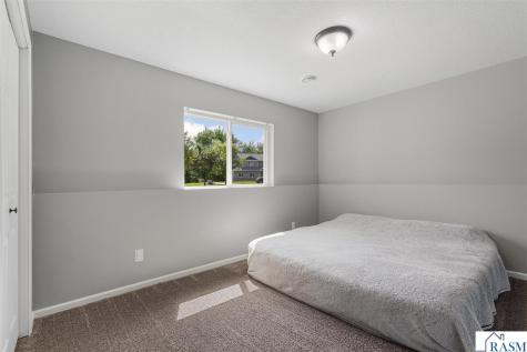 100 Peridot Court Mankato MN 56001