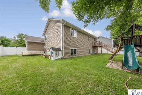 100 Peridot Court Mankato MN 56001