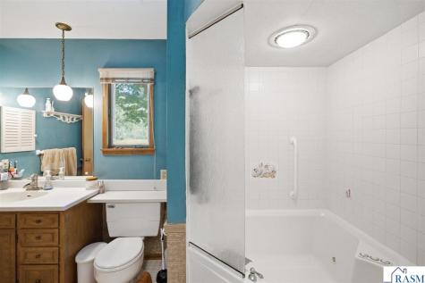 14115 Timber Lane Waseca MN 56093