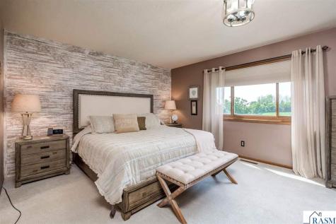 20206 Monks Avenue Mankato MN 56003