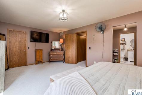 20206 Monks Avenue Mankato MN 56003