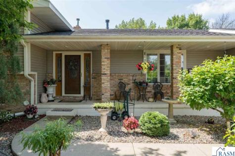 20206 Monks Avenue Mankato MN 56003