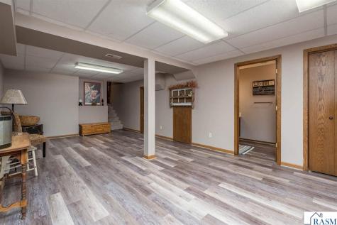 20206 Monks Avenue Mankato MN 56003