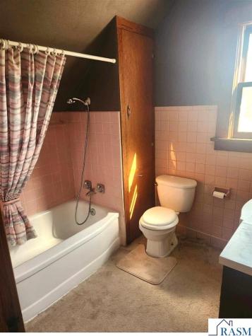 303 Broadway Street Hanska MN 56041