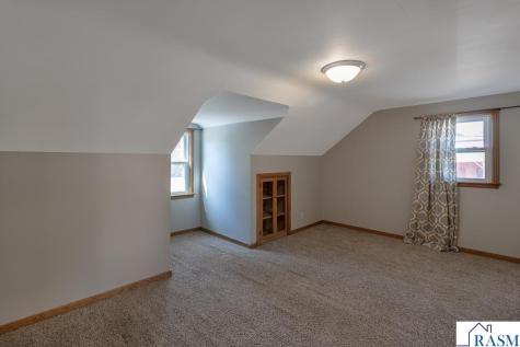 717 N 5th Street New Ulm MN 56073