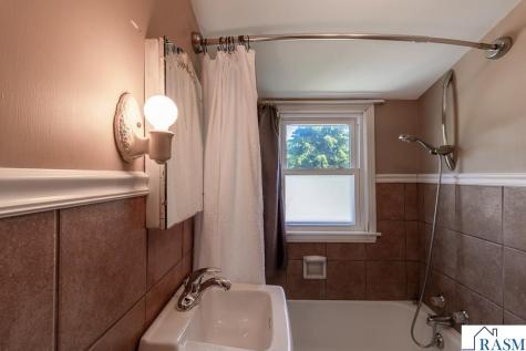717 N 5th Street New Ulm MN 56073