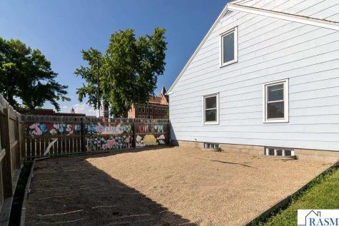 717 N 5th Street New Ulm MN 56073