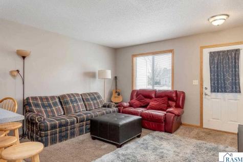152 Savannah Court Mankato MN 56001