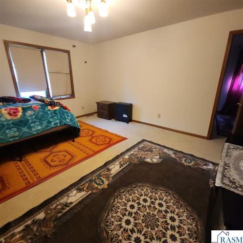 111 Hosanna Court Mankato MN 56001