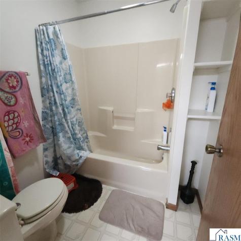 111 Hosanna Court Mankato MN 56001