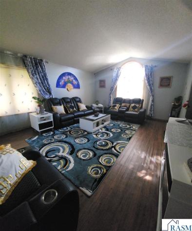 111 Hosanna Court Mankato MN 56001