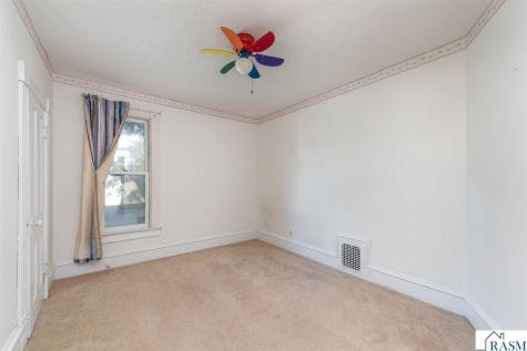 202 E Watonwan Street Lake Crystal MN 56055