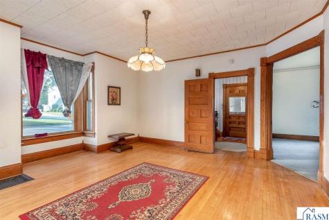 202 E Watonwan Street Lake Crystal MN 56055
