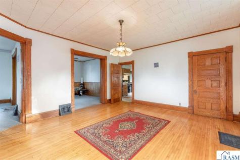 202 E Watonwan Street Lake Crystal MN 56055
