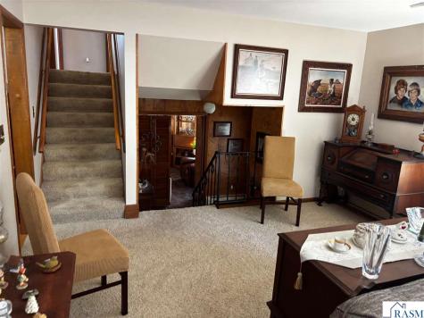 809 W Traverse Road St. Peter MN 56082
