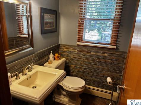 809 W Traverse Road St. Peter MN 56082