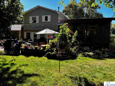 809 W Traverse Road St. Peter MN 56082