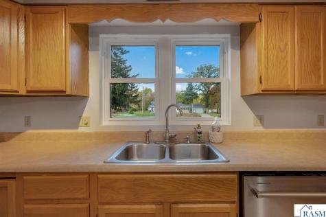 218 W 6th Street Blue Earth MN 56013