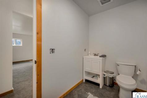 218 W 6th Street Blue Earth MN 56013