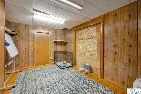 218 W 6th Street Blue Earth MN 56013
