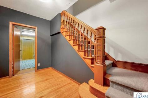 218 W 6th Street Blue Earth MN 56013